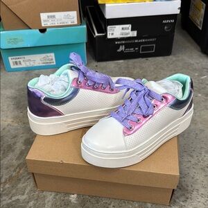 Steve Madden Kids Maggiee Girls Platform Leather Sneakers NEW Big Kids SZ 5